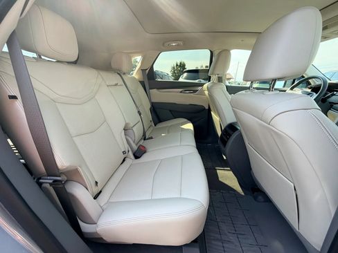 Used 2024 Cadillac XT5 Premium Luxury AWD/4WD image 23