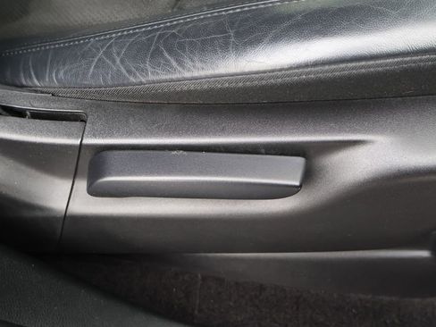 Used 2019 Jeep Grand Cherokee Altitude image 38