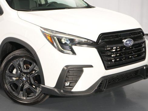 Used 2024 Subaru Ascent Onyx Edition AWD/4WD image 8