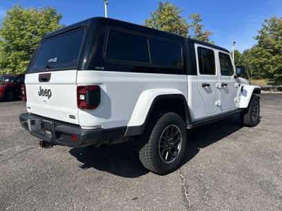 Used 2022 Jeep Gladiator Overland w/ Popular Equipment Package