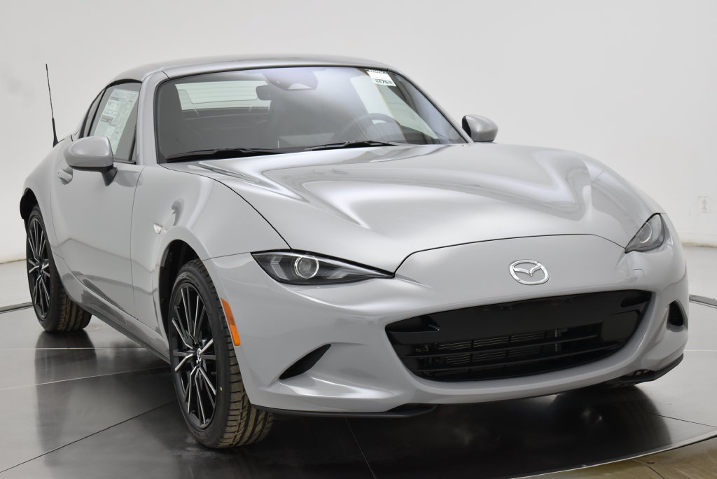 Used 2025 MAZDA MX-5 Miata RF Grand Touring RWD image 12