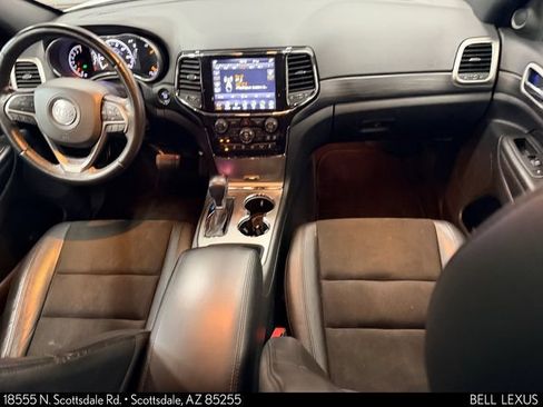 Used 2022 Jeep Grand Cherokee Laredo X RWD image 13