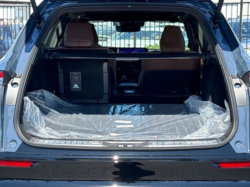 New 2026 Toyota Crown Signia Limited image 7