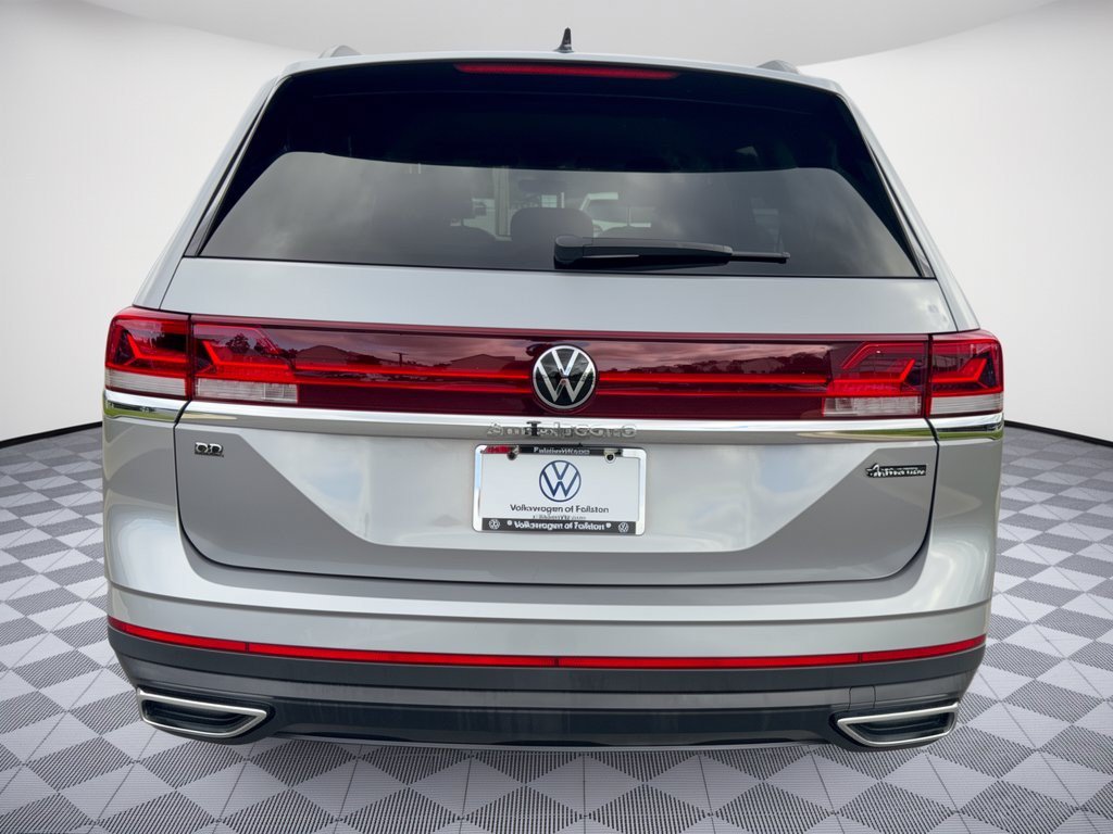 Certified 2024 Volkswagen Atlas SE AWD/4WD image 11