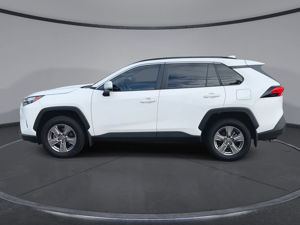 Used 2024 Toyota RAV4 XLE w/ Convenience Package FWD image 5