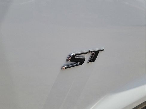 New 2026 Buick Enclave Sport Touring w/ Power Package image 10