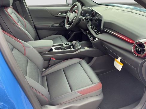 Used 2026 Chevrolet Equinox RS image 7