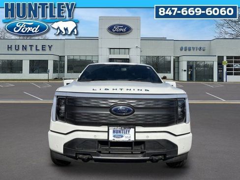 Used 2023 Ford F150 Lightning Lariat w/ Equipment Group 511A High image 3