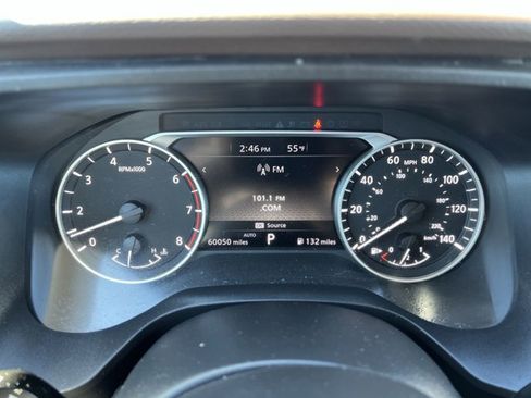 Used 2023 Nissan Rogue S image 12