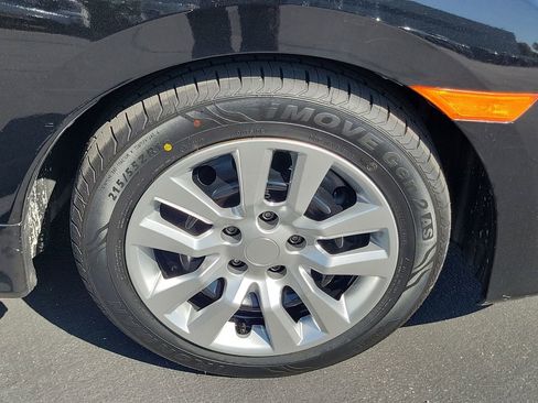 Used 2017 Honda Civic LX image 6