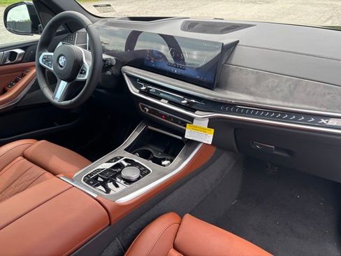 New 2026 BMW X5 xDrive40i w/ M Sport Package AWD/4WD image 28