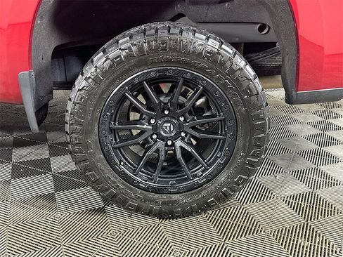 Used 2019 Chevrolet Silverado 1500 Custom Trail Boss w/ Custom Convenience Package image 33