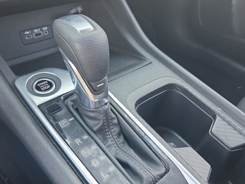 Used 2022 Nissan Sentra SV FWD image 22
