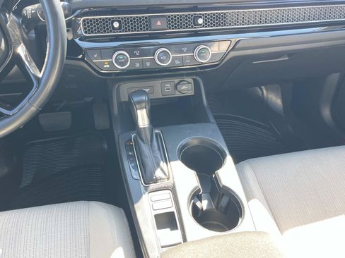 Used 2022 Honda Civic EX image 15