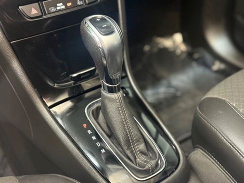 Used 2018 Buick Encore Preferred AWD/4WD image 17