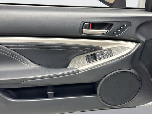 Used 2016 Lexus RC 200t image 9