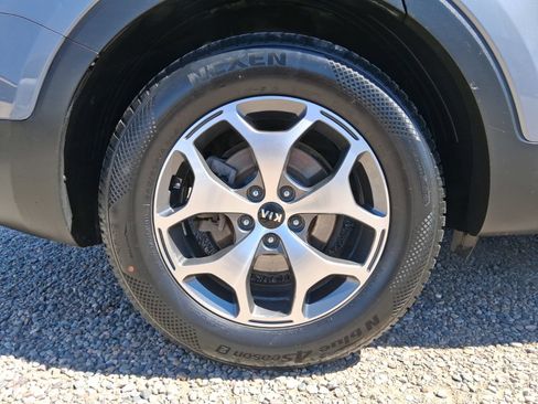 Used 2021 Kia Telluride EX w/ Towing Package AWD/4WD image 18
