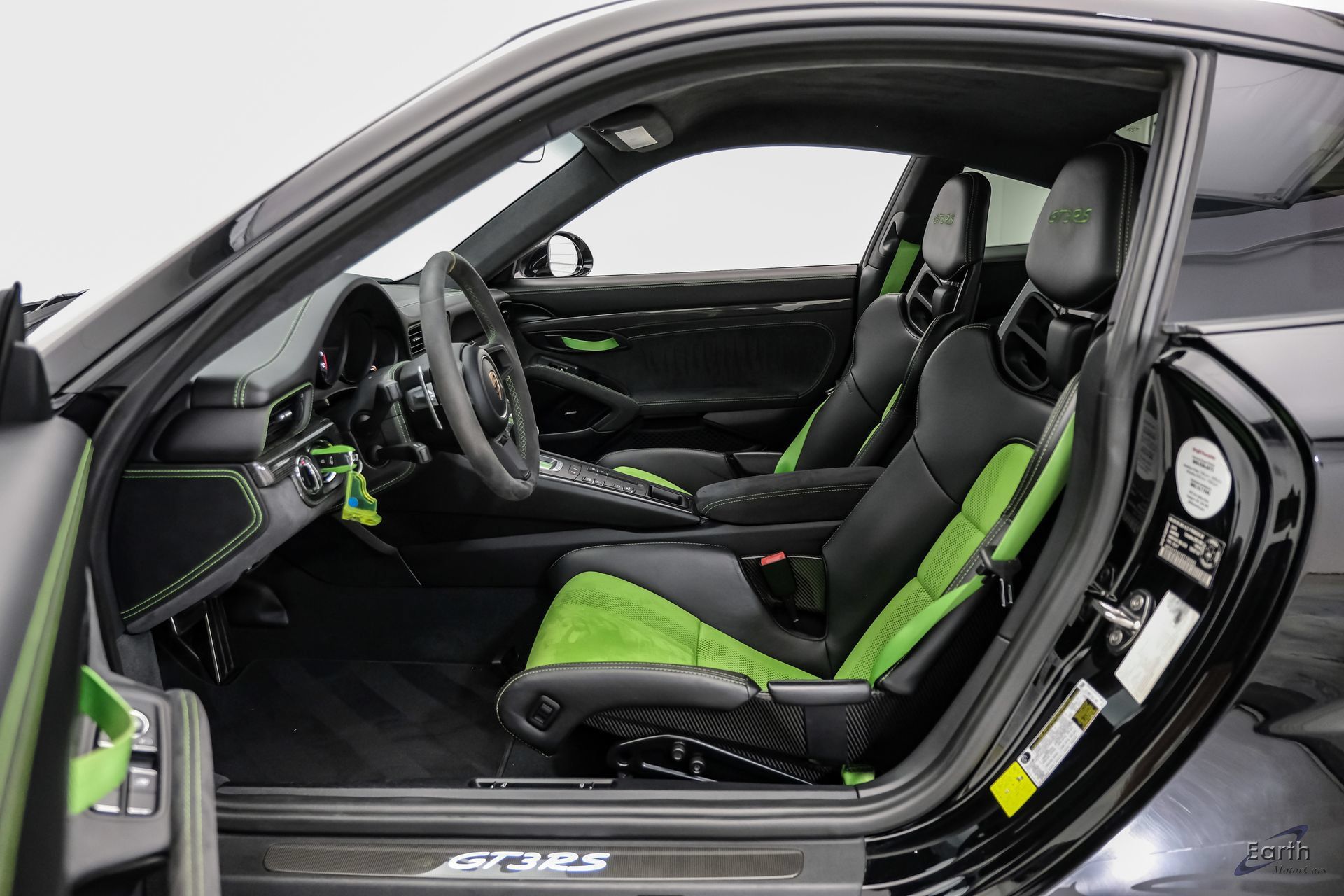 Used 2019 Porsche 911 GT3 RS RWD image 44