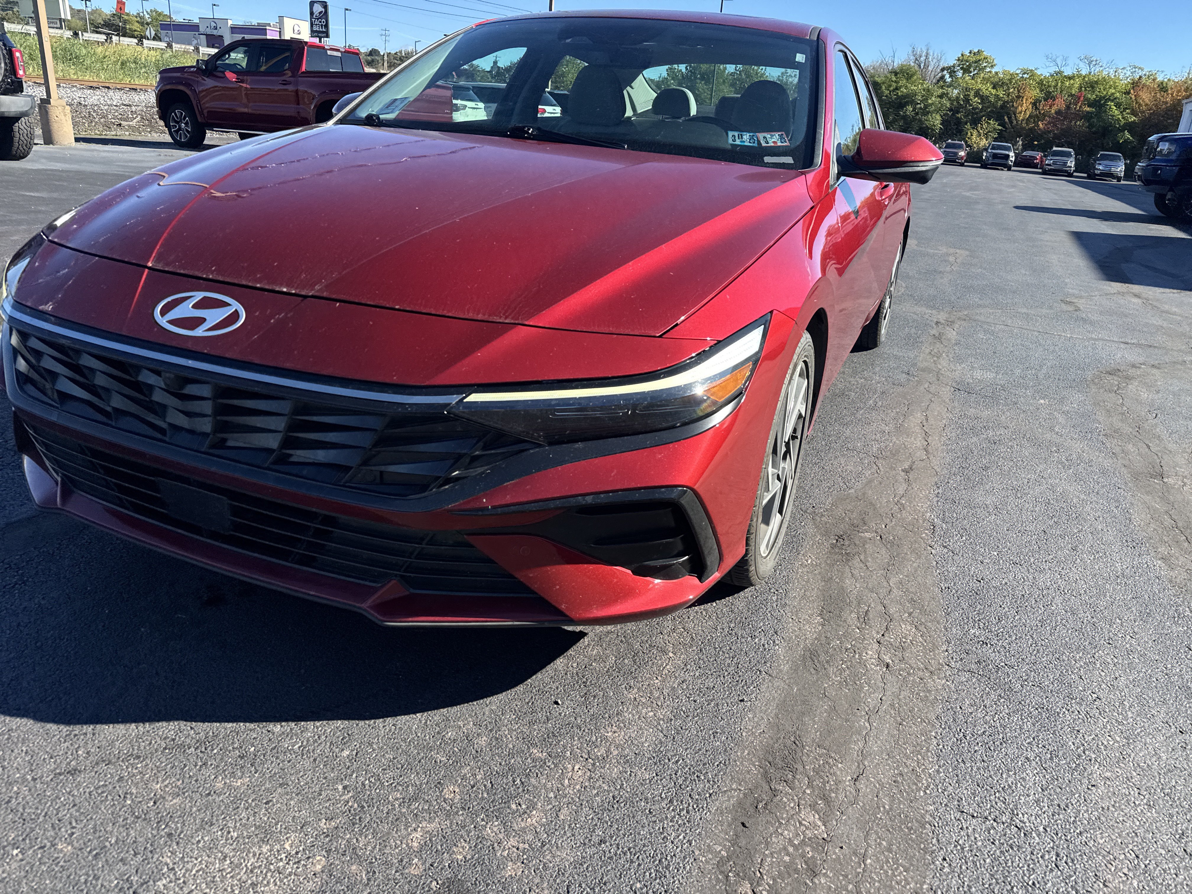 Used 2024 Hyundai Elantra Limited FWD image 14