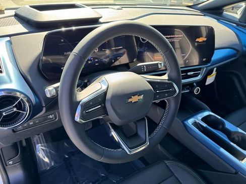 New 2026 Chevrolet Equinox EV LT w/ Convenience Package II image 11