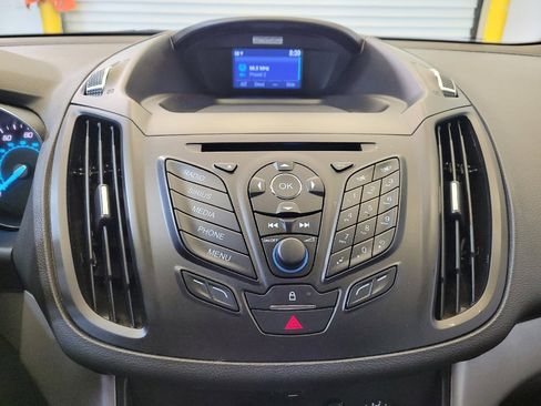 Used 2015 Ford Escape SE image 25
