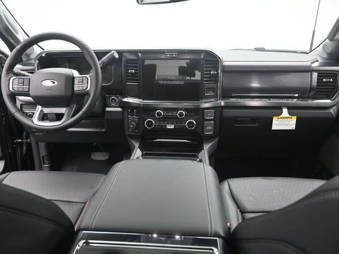 New 2026 Ford F250 Lariat w/ Black Appearance Package AWD/4WD image 28