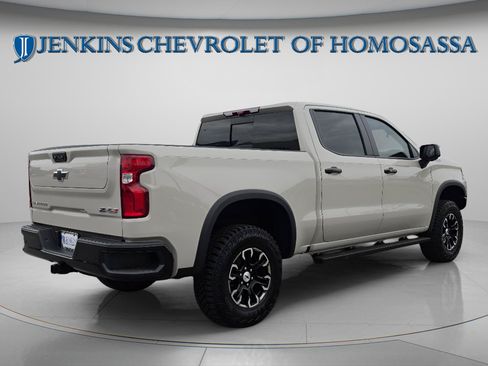 New 2026 Chevrolet Silverado 1500 ZR2 AWD/4WD image 5