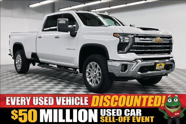 Used 2025 Chevrolet Silverado 3500 LTZ AWD/4WD image 1