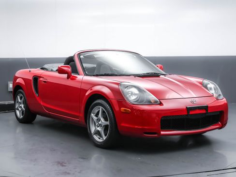 Used 2001 Toyota MR2 image 8