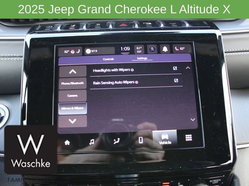 New 2025 Jeep Grand Cherokee L Altitude image 51