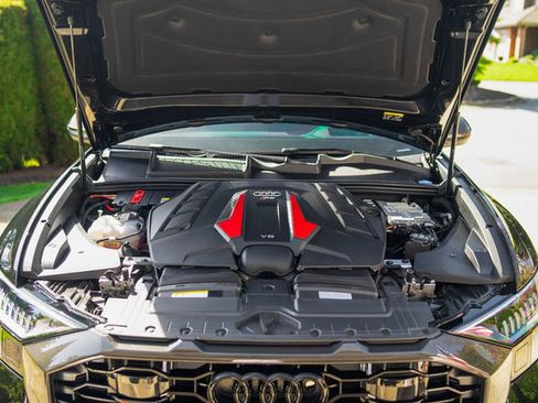 Used 2023 Audi RS Q8 image 17