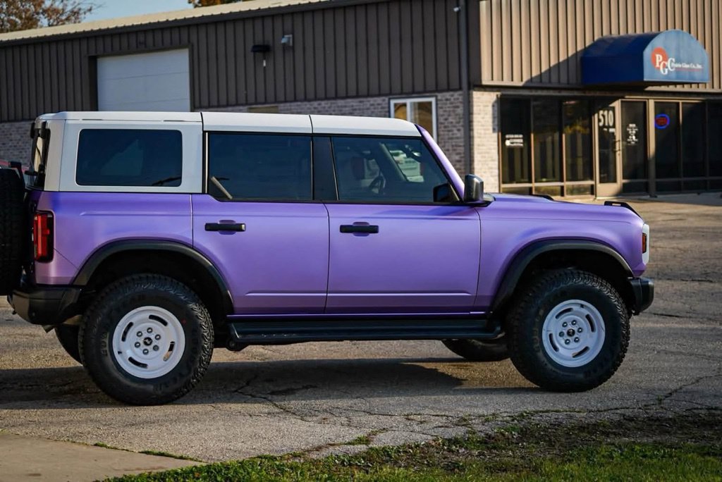New 2026 Ford Bronco Heritage Edition AWD/4WD image 2