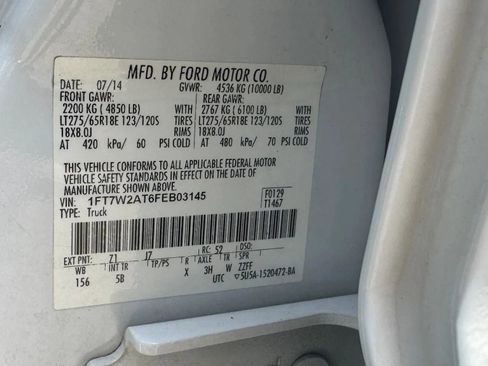 Used 2015 Ford F250 Lariat image 31