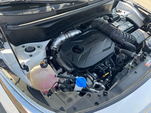 Used 2021 Kia Seltos SX w/ SX Sunroof Package image 48