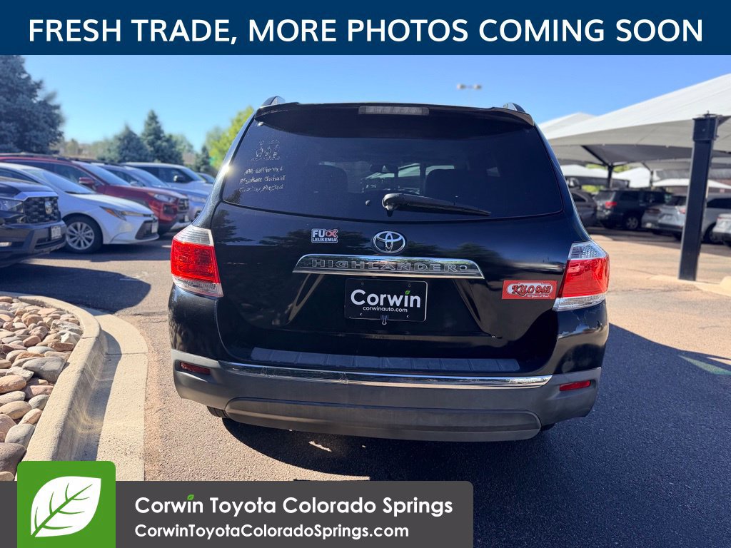 Used 2012 Toyota Highlander Limited w/ Tow Pkg AWD/4WD image 7