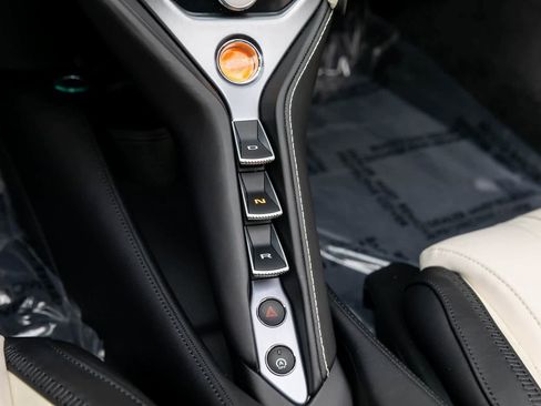 New 2026 McLaren 750S Spider image 17