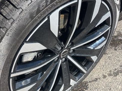 New 2026 Volvo XC90 T8 Ultra w/ Protection Package AWD/4WD image 11