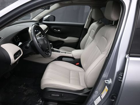 Certified 2024 Honda HR-V EX-L image 19