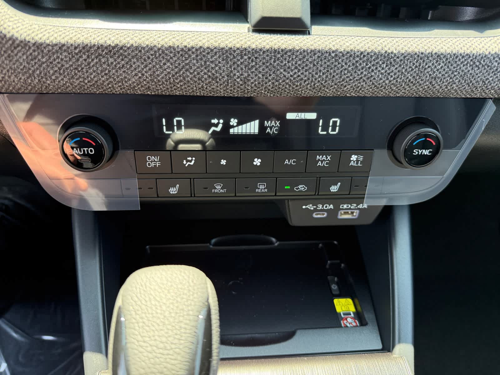 New 2026 Subaru Outback Limited AWD/4WD image 17