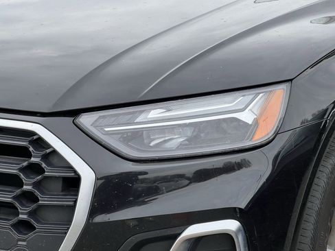 Used 2023 Audi Q5 2.0T Premium w/ Convenience Package image 7