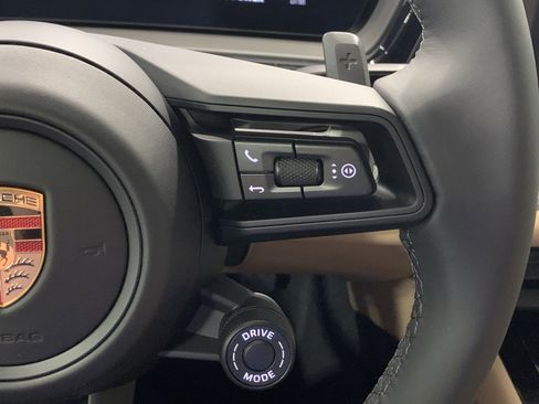 New 2026 Porsche Cayenne E-Hybrid Coupe image 18