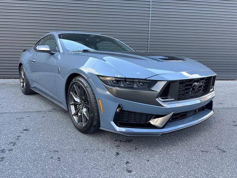 Used 2024 Ford Mustang Dark Horse image 7