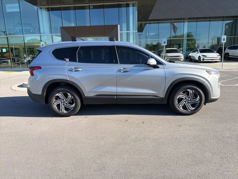 Used 2023 Hyundai Santa Fe SEL image 7