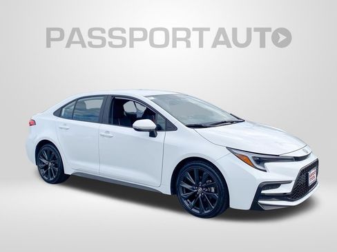 Certified 2025 Toyota Corolla SE FWD image 12
