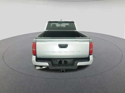 New 2026 Toyota Tacoma SR5 AWD/4WD image 7