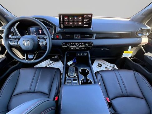 New 2026 Honda Pilot Black Edition image 9