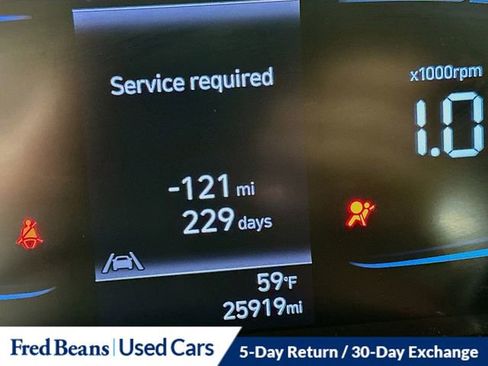 Used 2023 Hyundai Venue SEL image 14