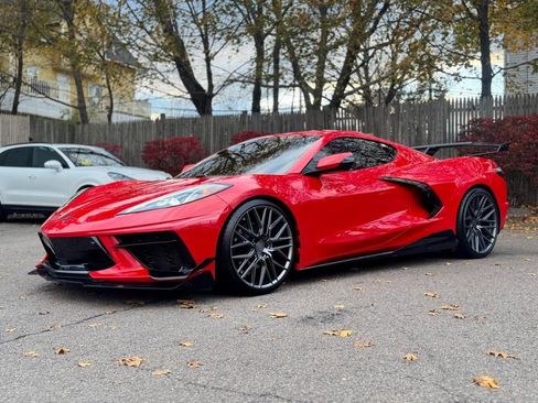 Used 2021 Chevrolet Corvette Stingray Preferred Cpe w/ 2LT image 2