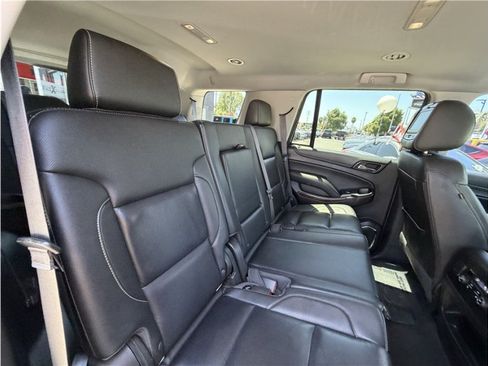 Used 2017 GMC Yukon SLT RWD image 30