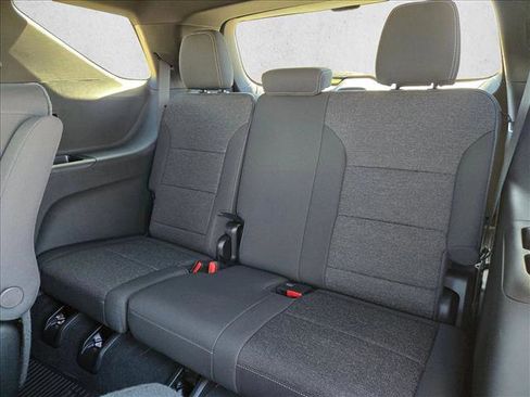 New 2026 Chevrolet Traverse LT w/ Driver Confidence Package image 17